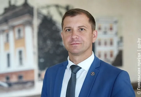 Изобилие на полках и эстетическое удовольствие. На вопросы "Гомельскай праўды" ответил начальник главного управления торговли и услуг облисполкома Александр Качан
