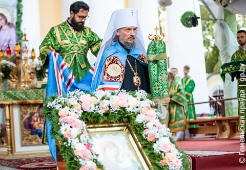 Наш вклад в мир и согласие. В Гомеле прошли торжества, посвящённые 200-летию освящения кафедрального собора святых первоверховных апостолов Петра и Павла