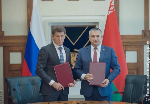 Губернаторы Гомельской области и Приморского края Иван Крупко и Олег Кожемяко провели переговоры во Владивостоке