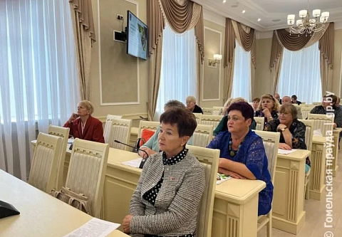 Ветеранский форум собрал в Мозыре активных представителей серебряного возраста