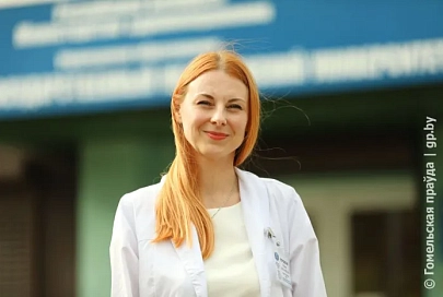 Во имя науки. Преподаватель Гомельского медунивера на себе испытала белорусскую вакцину от COVID-19