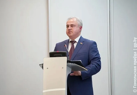 Пешеходная улица, соединение районов, мосты, площади и аквапарк. Владимир Привалов рассказал коллективу "Белоруснефти" о планах по развитию Гомеля