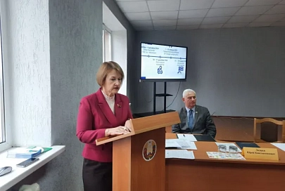 Член Совета Республики, председатель областного Совета депутатов Екатерина Зенкевич провела личный прием граждан в Давыдовском сельисполкоме Светлогорского района
