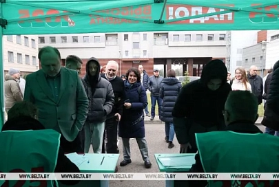 Сенько рассказал, с каким наказом люди подписываются за выдвижение Лукашенко кандидатом на выборах