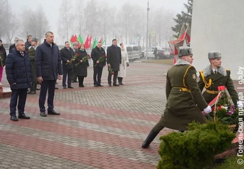 На Кургане Славы участники «Марафона единства» почтили память Героев войны