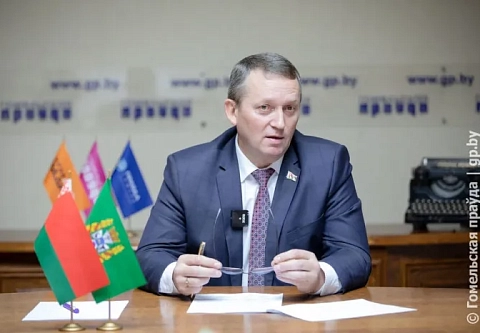Нам есть чем и кем гордиться. Председатель Чечерского райисполкома Юрий Деркачев рассказал, чем живет один из древнейших городов Беларуси