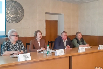 Какие вопросы обсудили депутаты и местные жители в Паричах Светлогорского района 