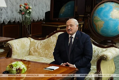Лукашенко: наблюдать за выборами в Беларуси приехали все, кто захотел