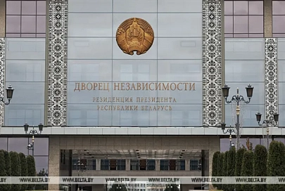 Президент Кыргызстана по телефону поздравил Лукашенко с уверенной победой на выборах