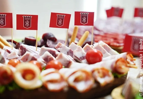 Продолжают покорять качеством и вкусом. Предприятия Гомельщины презентуют свою продукцию на международной выставке в Москве «Продэкспо-2025»