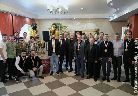 В Гомеле состоялось чествование игроков и тренерского штаба мини-футбольного клуба ВРЗ, ставшего обладателем Кубка Беларуси