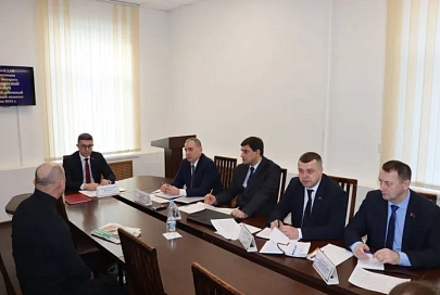 Прием граждан и юридических лиц в Житковичском райисполкоме провел министр юстиции Евгений Коваленко
