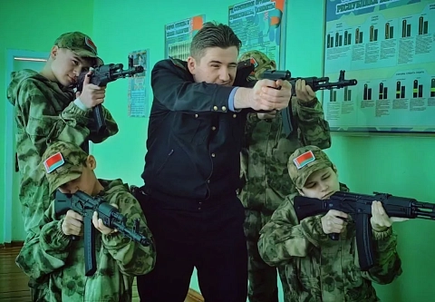 В средней школе №1 города Чечерска открыли интерактивный тир