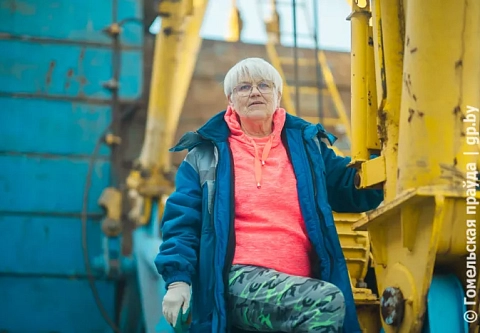 Елена Михедько на протяжении полувека взбирается по лестнице в небо