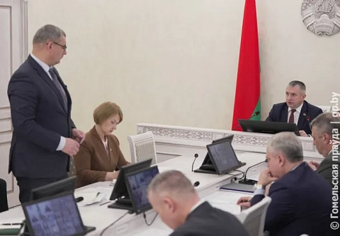 Чтобы квартиры в новостройках не пустовали. На аппаратном совещании в облисполкоме обсудили вопросы жилищной сферы, исключения земель из категории радиационно опасных, подготовки к севу