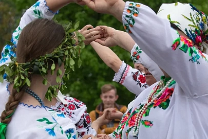 В деревне Погост Житковичского района Юрьев день отмечают хороводами