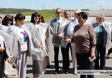 В Чечерском районе прошел областной День охраны труда. Опыт работы перенимали у «Звезды»