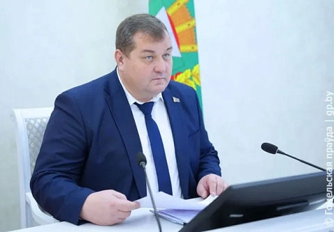 Так быть ли голубике? Первый заместитель председателя облисполкома Дмитрий Петрожицкий провел прием граждан