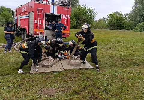В Мозырском районе прошел областной слет учащихся «Безопасность жизнедеятельности»