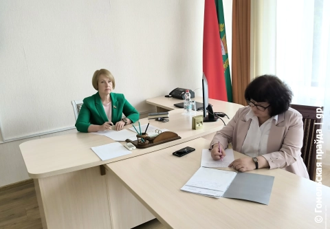 Мусор раздора. Член Совета Республики, председатель областного Совета депутатов Екатерина Зенкевич провела прием граждан