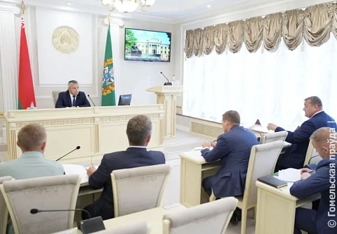 70 машин наготове. На совещании в облисполкоме оценили эффективность работы межрайонных мехотрядов
