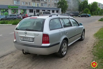 В Рогачеве привлекут к ответственности любителя царапать чужие авто