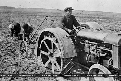 36 лет труд советских крестьян оплачивали трудоднями. Вспоминаем, как это было