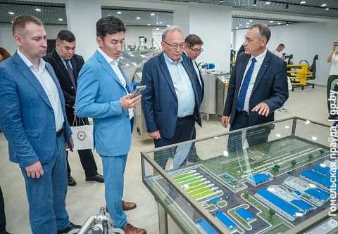 Деловая часть визита делегации Республики Саха: алмазные и молочные перспективы