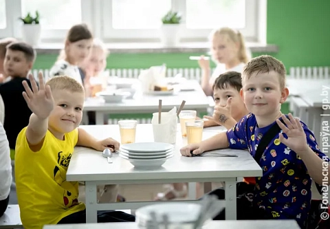 В гомельских школах закупили новое оборудование, которое улучшит качество приготовления и хранения пищи