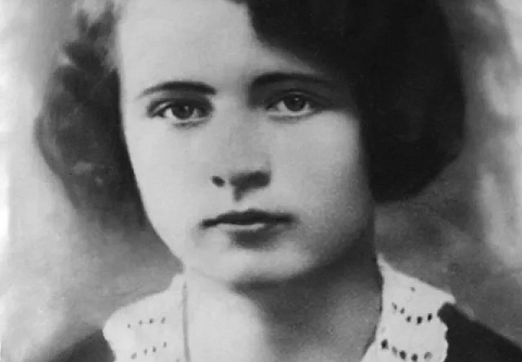 Фашисты закопали ее живой. О судьбе отважной учительницы из Калинковичского района, комиссара партизанского отряда Надежды Денисович