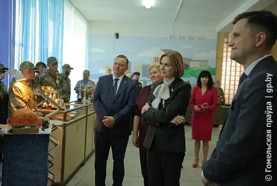 В рамках деловой поездки на Гомельщину заместитель премьер-министра Беларуси Наталья Петкевич побывала в Мозырском государственном педагогическом университете имени И.П. Шамякина