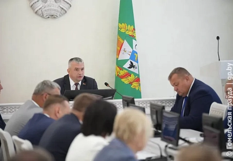 Да будет свет, но экономный... На аппаратном совещании облисполкома обсудили вопросы благоустройства, оптимизации улично-дорожной сети, полевых работ в АПК