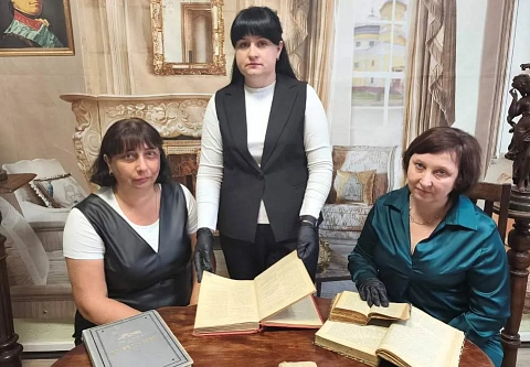 Костюмированные экскурсии и дегустация сбитня: Чечерский историко-этнографический музей отметил 35-летний юбилей