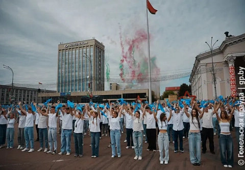 Вместе, зажигательно и с гордостью: в Гомеле прошло торжественное открытие Дня города 