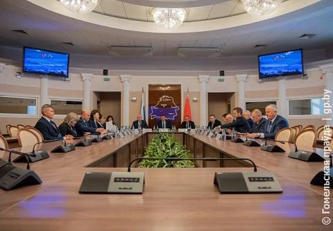 В Гомеле проходит совместная коллегия Департамента по архивам и делопроизводству Министерства юстиции Беларуси и Федерального архивного агентства России