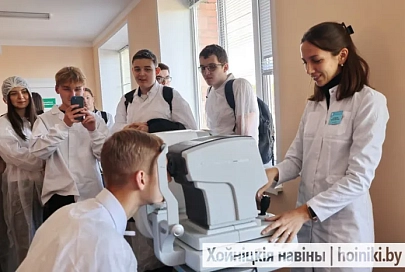 Будущие медики познакомились с работой Хойникской районной больницы