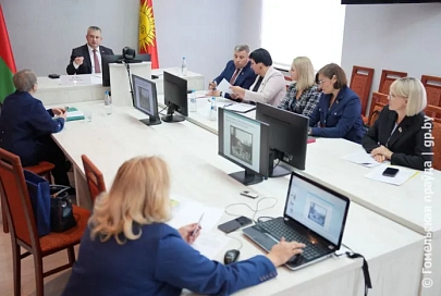 Увековечить память мецената: прием граждан в Светлогорске провел председатель облисполкома Иван Крупко