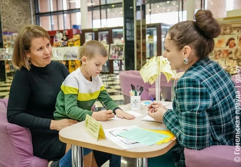 Тепло семейных уз. В кинотеатре имени Калинина царила особая атмосфера, пропитанная не только сладким ароматом попкорна, но и теплом отношений