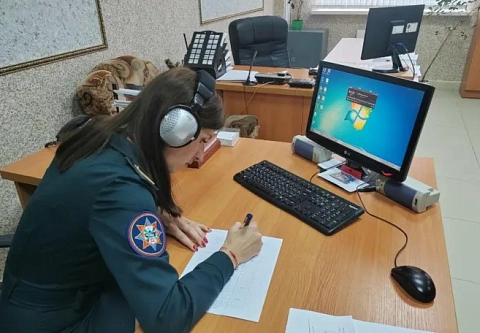 Скорость реакции и аудирование на двух языках: на Гомельщине определили лучшего оперативного дежурного и лучшего диспетчера МЧС 