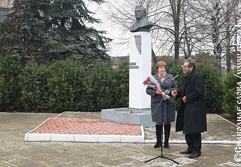 На Рогачевщине отметили 105-летие Андрея Макаенка