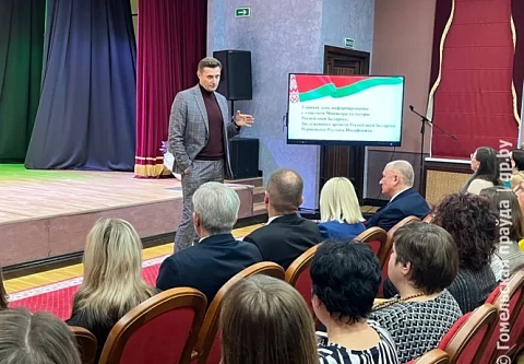 Мозырщину с рабочим визитом посетил министр культуры Республики Беларусь Руслан Чернецкий 