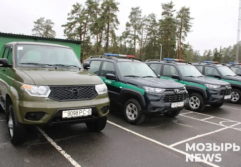 Для защиты южного рубежа. Мозырские пограничники получили новые автомобили