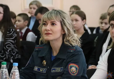 13 лет мечтала связать судьбу с МЧС. Юлия Соболь-Михальцова о патриотизме, воспитании дочери и работе в команде  