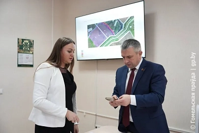 Сносить нельзя оставить: губернатор Иван Крупко провел прием граждан в Гомеле