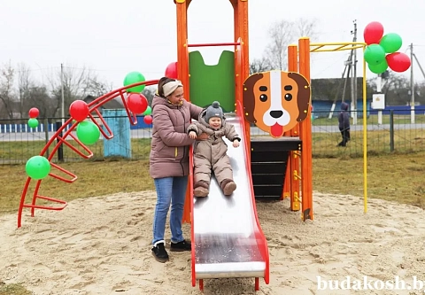 В деревне Уза Буда-Кошелевского района открыли зону активного отдыха «ЗДОРОВЕЙ-ка»
