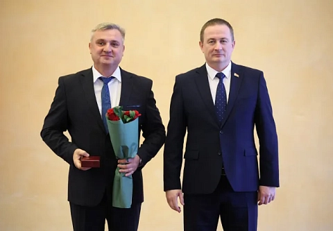 Страна вами гордится… Премьер-министр Беларуси Александр Турчин вручил государственные награды представителям различных отраслей