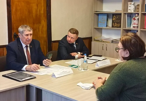 Михаил Русый совершил рабочий визит в Калинковичский район
