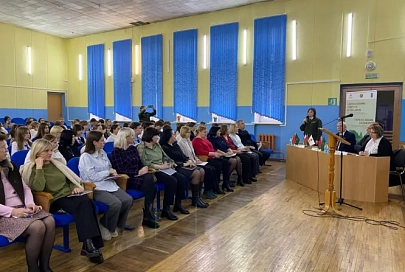 Народные пожарные: жителям Калинковичского района рассказали, как они могут помочь противостоять лесным пожарам