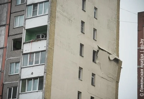На два дня жильцы будут переселены в общежитие: в Гомеле прошел брифинг по ликвидации последствий взрыва бытового газа в доме на улице Косарева 