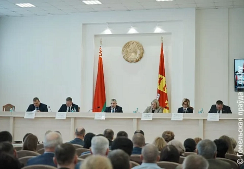 Вопрос социально-экономического развития Октябрьского района рассмотрен на выездном заседании облисполкома